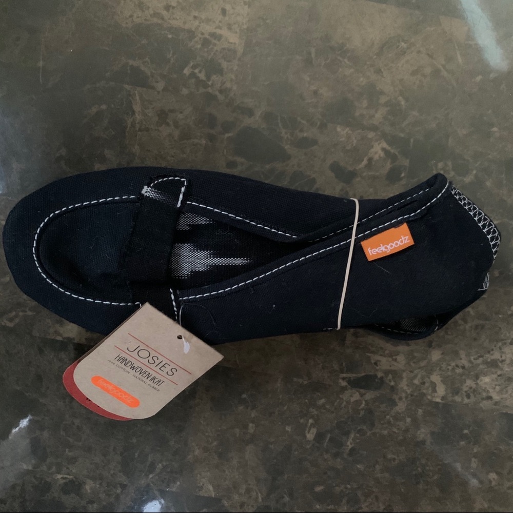 Black Josies Handwoven Ikat Flat